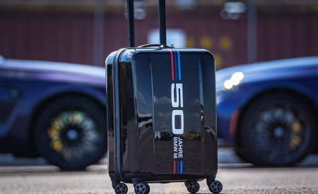 2023 BMW M3 50 Jahre BMW M Edition Detail Wallpapers 450x275 (8)