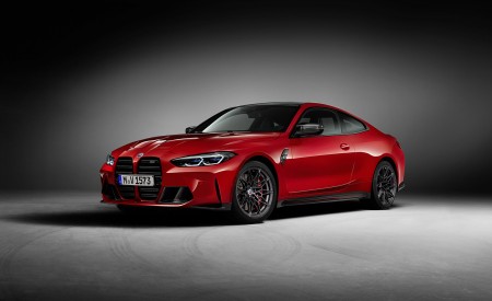 2023 BMW M4 50 Jahre BMW M Front Three-Quarter Wallpapers 450x275 (3)