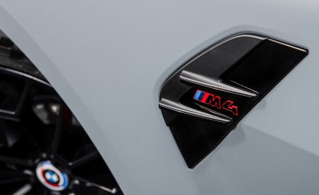 2023 BMW M4 CSL Badge Wallpapers 450x275 (94)