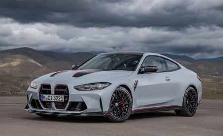 2023 BMW M4 CSL Front Three-Quarter Wallpapers 450x275 (78)