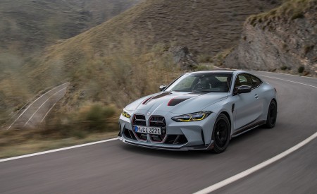 2023 BMW M4 CSL Front Three-Quarter Wallpapers 450x275 (46)