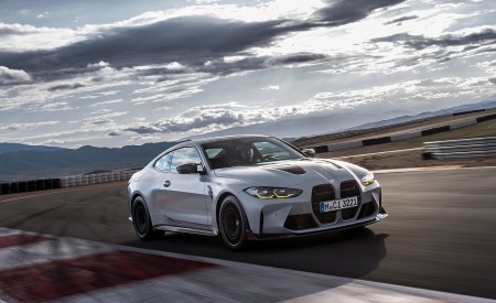 2023 BMW M4 CSL Front Three-Quarter Wallpapers 450x275 (16)