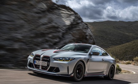 2023 BMW M4 CSL Front Three-Quarter Wallpapers 450x275 (54)