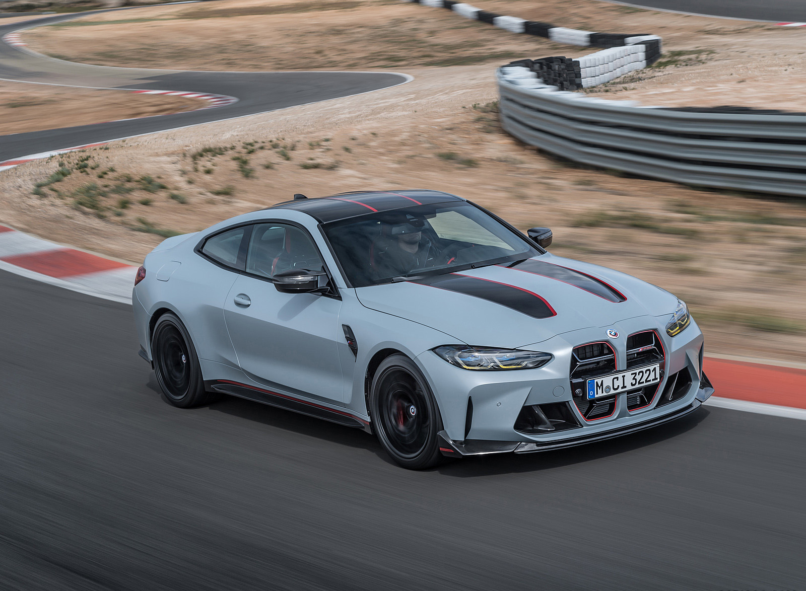 2023 BMW M4 CSL Front Three-Quarter Wallpapers (1)