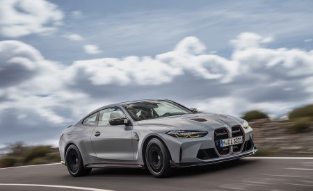 2023 BMW M4 CSL Front Three-Quarter Wallpapers 450x275 (55)