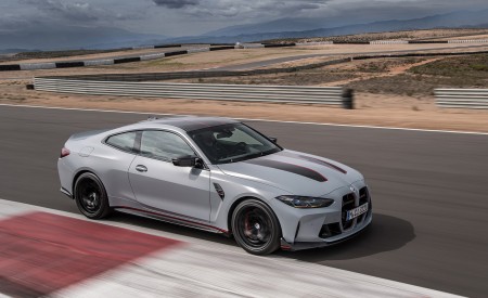 2023 BMW M4 CSL Front Three-Quarter Wallpapers 450x275 (18)
