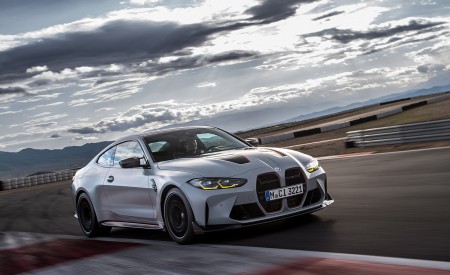 2023 BMW M4 CSL Front Three-Quarter Wallpapers 450x275 (33)