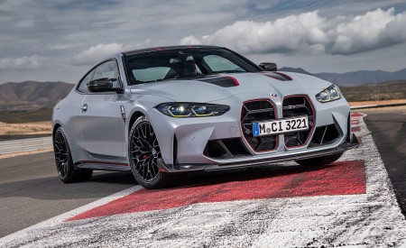 2023 BMW M4 CSL Front Three-Quarter Wallpapers 450x275 (71)
