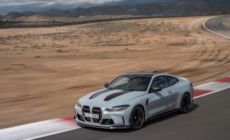 2023 BMW M4 CSL Front Three-Quarter Wallpapers 450x275 (8)