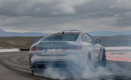 2023 BMW M4 CSL Rear Wallpapers 450x275 (45)