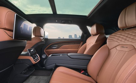 2023 Bentley Bentayga Extended Wheelbase Artistic (Color: Portofino) Interior Rear Seats Wallpapers 450x275 (13)
