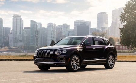 2023 Bentley Bentayga Extended Wheelbase Exquisite (Color: Damson) Front Three-Quarter Wallpapers 450x275 (81)