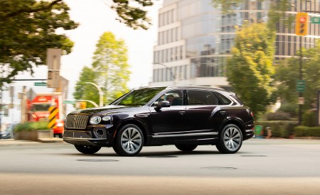 2023 Bentley Bentayga Extended Wheelbase Exquisite (Color: Damson) Front Three-Quarter Wallpapers 450x275 (79)