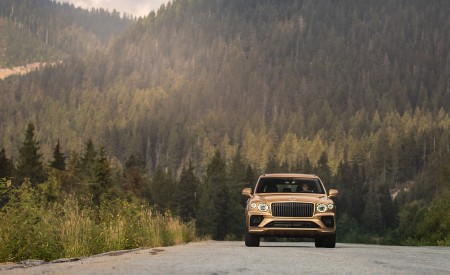 2023 Bentley Bentayga Extended Wheelbase Extroverted (Color: Camel) Front Wallpapers 450x275 (63)