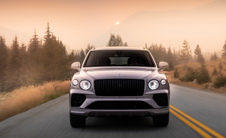 2023 Bentley Bentayga Extended Wheelbase Urban (Color: Dove Grey) Front Wallpapers 450x275 (15)