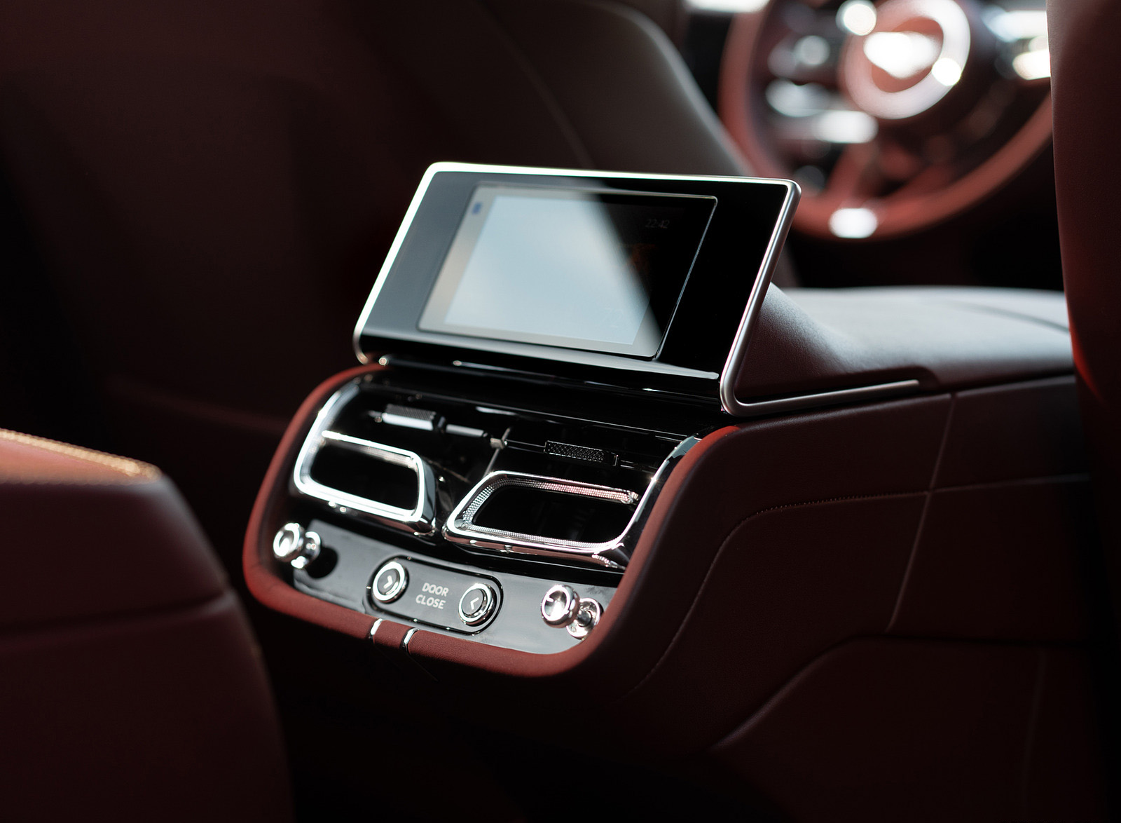 2023 Bentley Bentayga Extended Wheelbase Urban (Color: Dove Grey) Interior Detail Wallpapers #50 of 115