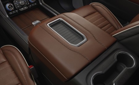 2023 GMC Yukon Denali Ultimate Interior Detail Wallpapers 450x275 (8)