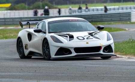 2023 Lotus Emira GT4 Front Wallpapers 450x275 (4)