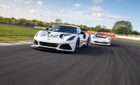 2023 Lotus Emira GT4 Front Wallpapers 450x275 (6)