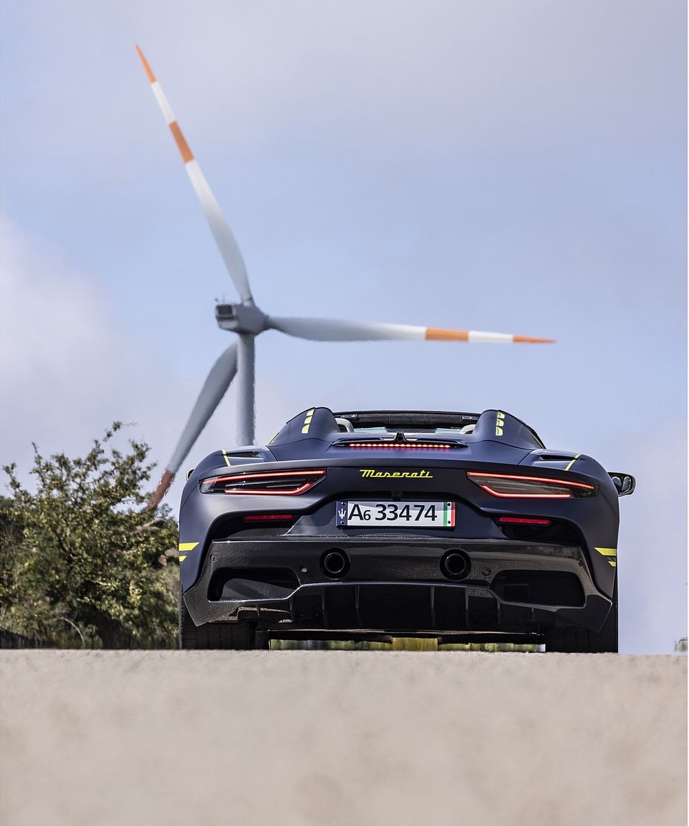 2023 Maserati MC20 Cielo (Color: Night Matte Interaction) Rear Wallpapers (13)