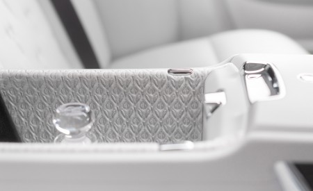 2023 Rolls-Royce Phantom Extended Series II Platino Interior Detail Wallpapers 450x275 (22)