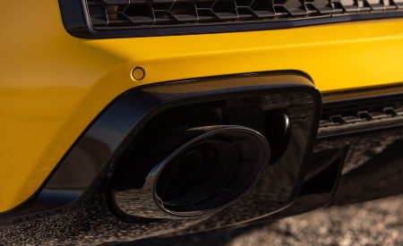 2022 Audi R8 Coupe (US-Spec) Exhaust Wallpapers 450x275 (37)