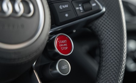 2022 Audi R8 Coupe (US-Spec) Interior Steering Wheel Wallpapers 450x275 (38)