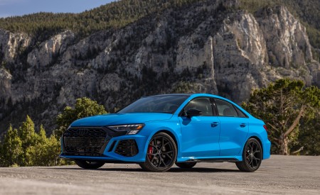 2022 Audi RS 3 (US-Spec) Front Three-Quarter Wallpapers 450x275 (5)