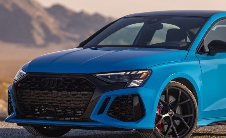 2022 Audi RS 3 (US-Spec) Front Wallpapers 450x275 (12)