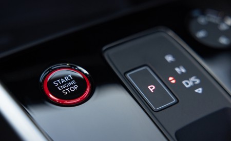 2022 Audi RS 3 (US-Spec) Interior Detail Wallpapers 450x275 (32)