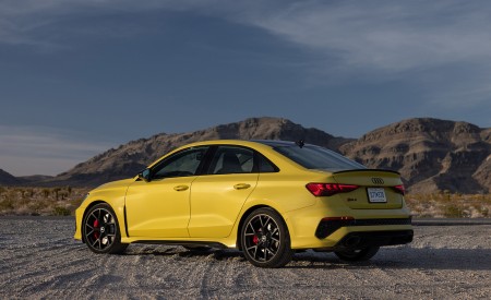2022 Audi RS 3 (US-Spec) Rear Three-Quarter Wallpapers 450x275 (54)