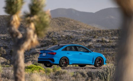 2022 Audi RS 3 (US-Spec) Rear Three-Quarter Wallpapers 450x275 (9)