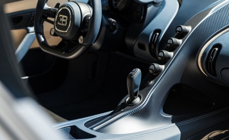 2022 Bugatti Chiron L’Ébé Interior Detail Wallpapers 450x275 (15)