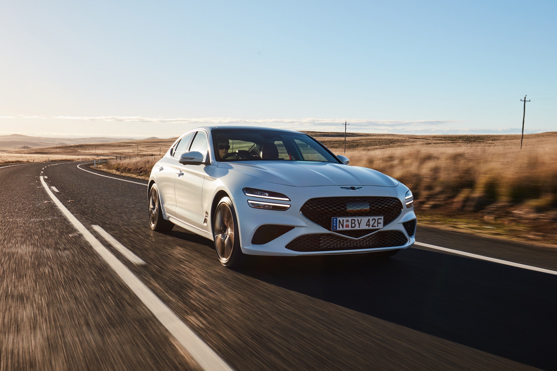 2022 Genesis G70 Sport with Luxury Pack Front Three-Quarter Wallpapers (14)