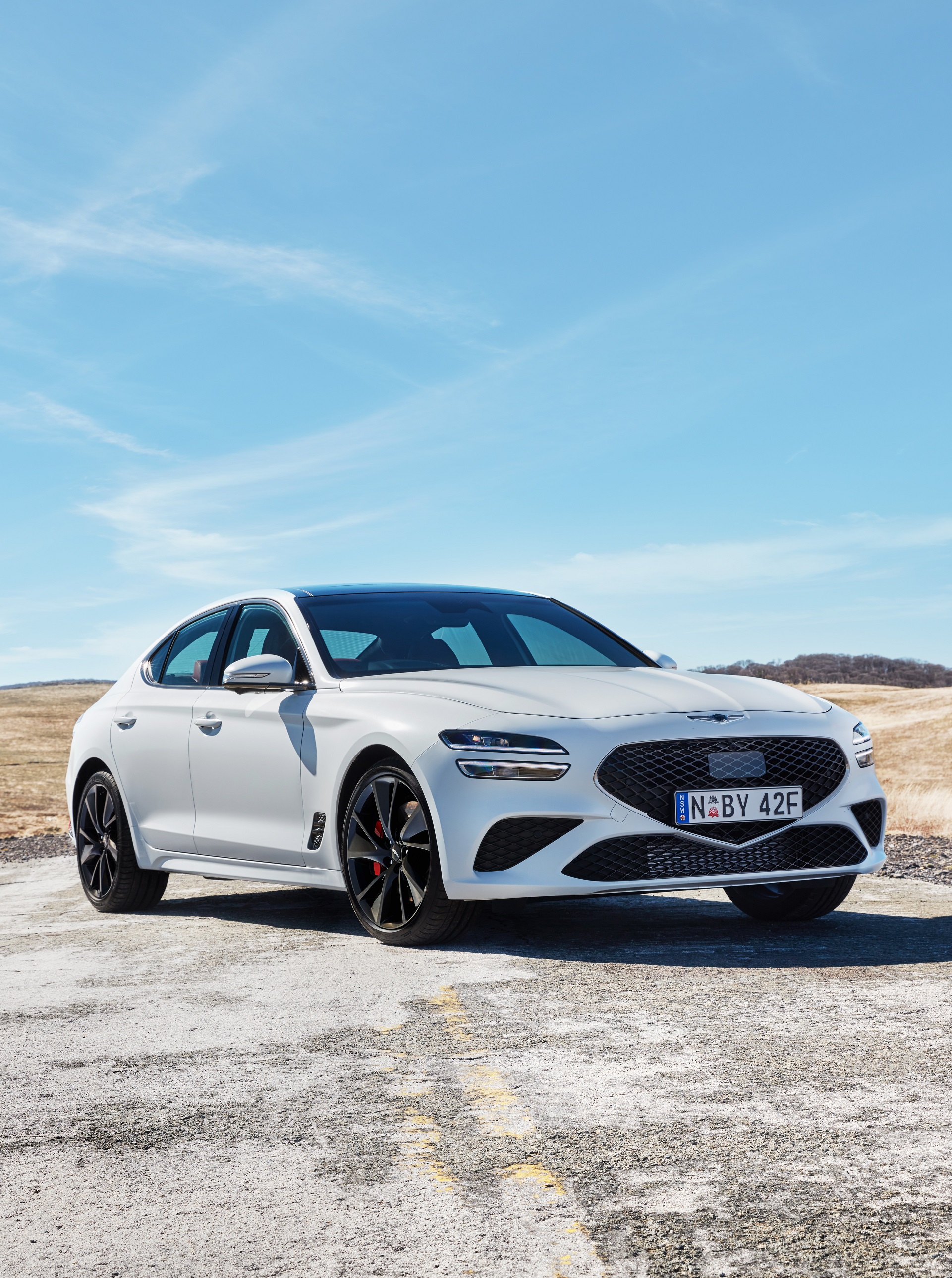 2022 Genesis G70 Sport with Luxury Pack Front Three-Quarter Wallpapers (6)