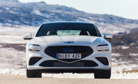 2022 Genesis G70 Sport with Luxury Pack Front Wallpapers 450x275 (2)