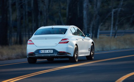 2022 Genesis G70 Sport with Luxury Pack Rear Wallpapers 450x275 (24)