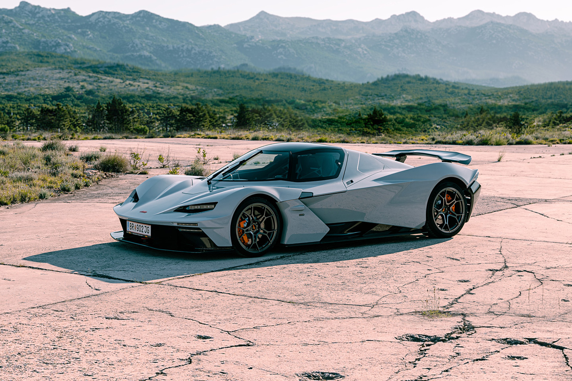 2022 KTM X-Bow GT-XR Front Three-Quarter Wallpapers (15)