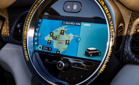 2022 Mini Cooper SE Convertible Concept Central Console Wallpapers 450x275 (150)