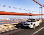 2022 Mini Cooper SE Convertible Concept Front Three-Quarter Wallpapers 150x120 (32)