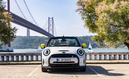 2022 Mini Cooper SE Convertible Concept Front Wallpapers 450x275 (64)