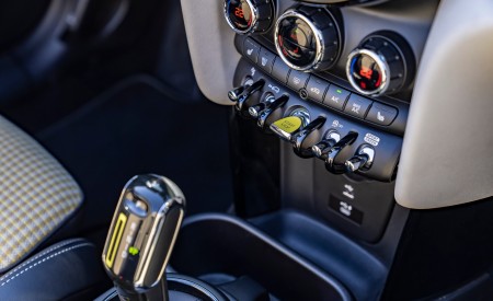 2022 Mini Cooper SE Convertible Concept Interior Detail Wallpapers  450x275 (112)