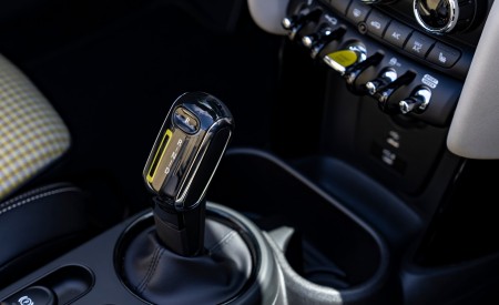 2022 Mini Cooper SE Convertible Concept Interior Detail Wallpapers 450x275 (270)