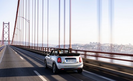 2022 Mini Cooper SE Convertible Concept Rear Wallpapers 450x275 (33)