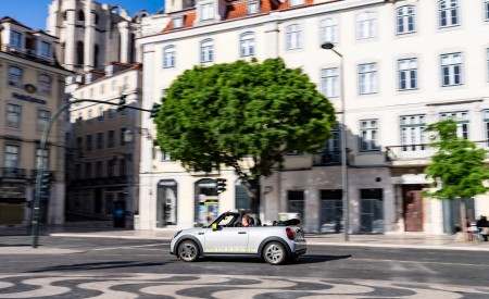 2022 Mini Cooper SE Convertible Concept Side Wallpapers 450x275 (44)