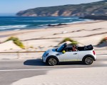 2022 Mini Cooper SE Convertible Concept Side Wallpapers 150x120 (29)