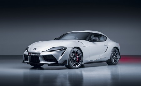 2022 Toyota GR Supra iMT Front Three-Quarter Wallpapers 450x275 (34)