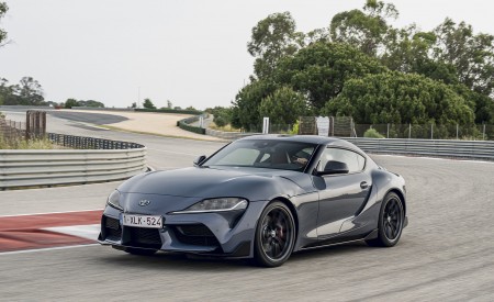 2022 Toyota GR Supra iMT Front Three-Quarter Wallpapers 450x275 (5)
