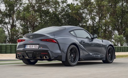 2022 Toyota GR Supra iMT Rear Three-Quarter Wallpapers 450x275 (6)