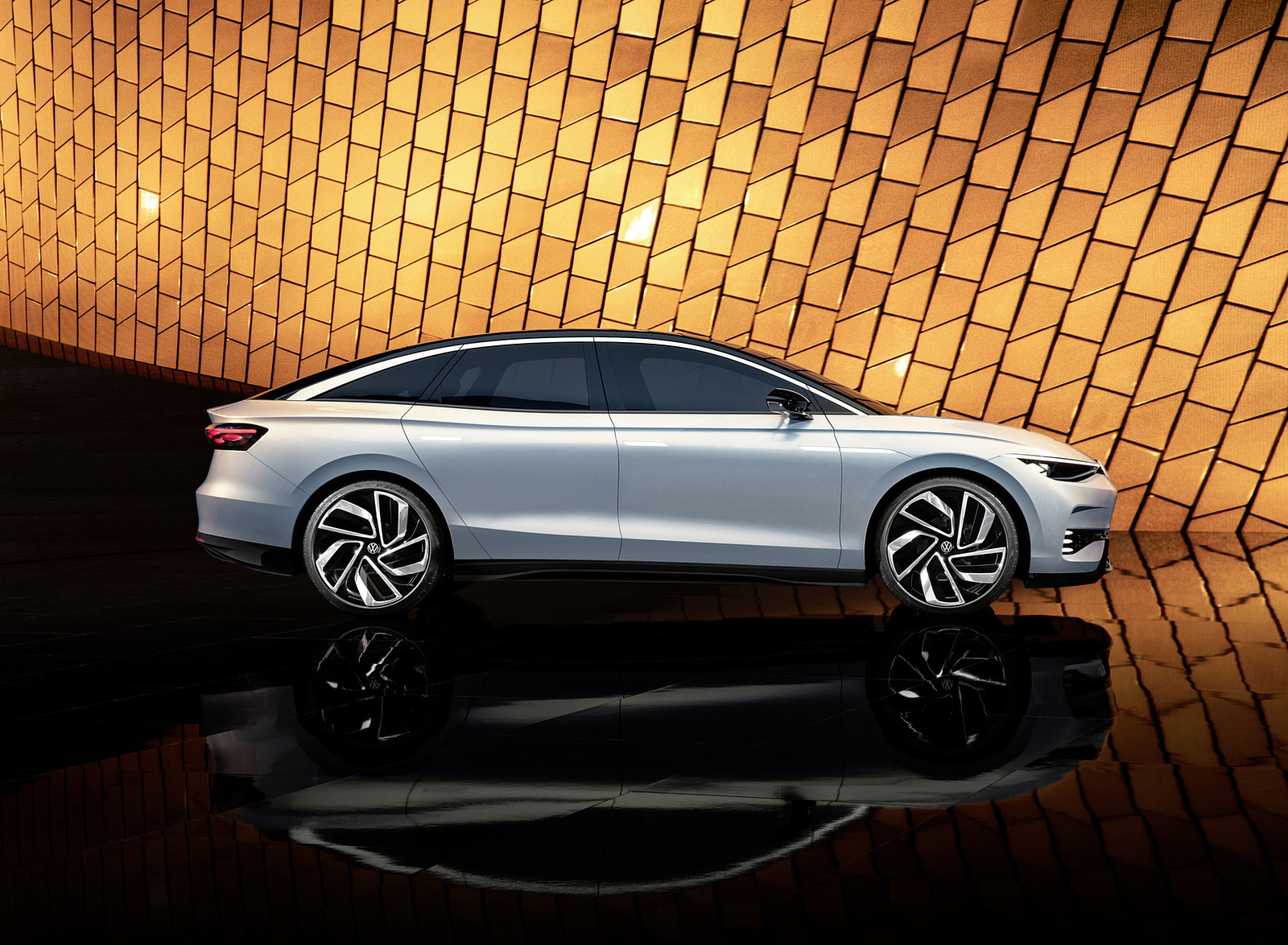 2022 Volkswagen ID. AERO Concept Side Wallpapers (3)